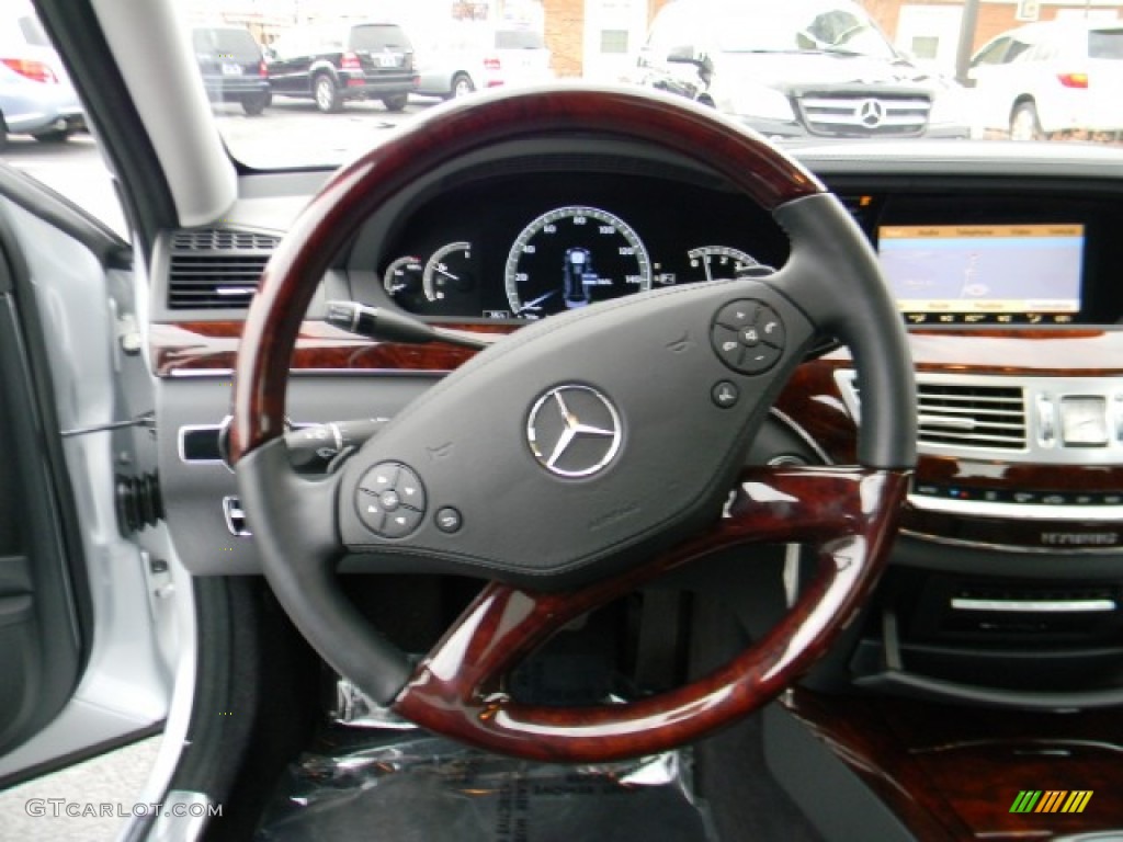 2011 Mercedes-Benz S 400 Hybrid Sedan Black Steering Wheel Photo #58896405