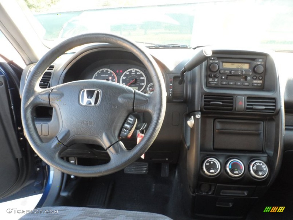 2002 Honda CR-V LX Black Dashboard Photo #58898910