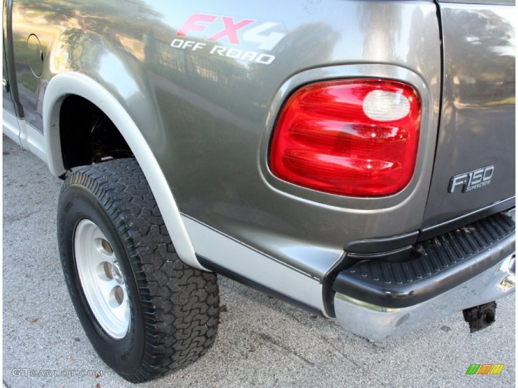 2002 F150 Lariat SuperCrew 4x4 - Dark Shadow Grey Metallic / Medium Graphite photo #23
