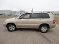 2004 Vintage Gold Metallic Toyota Highlander I4  photo #15