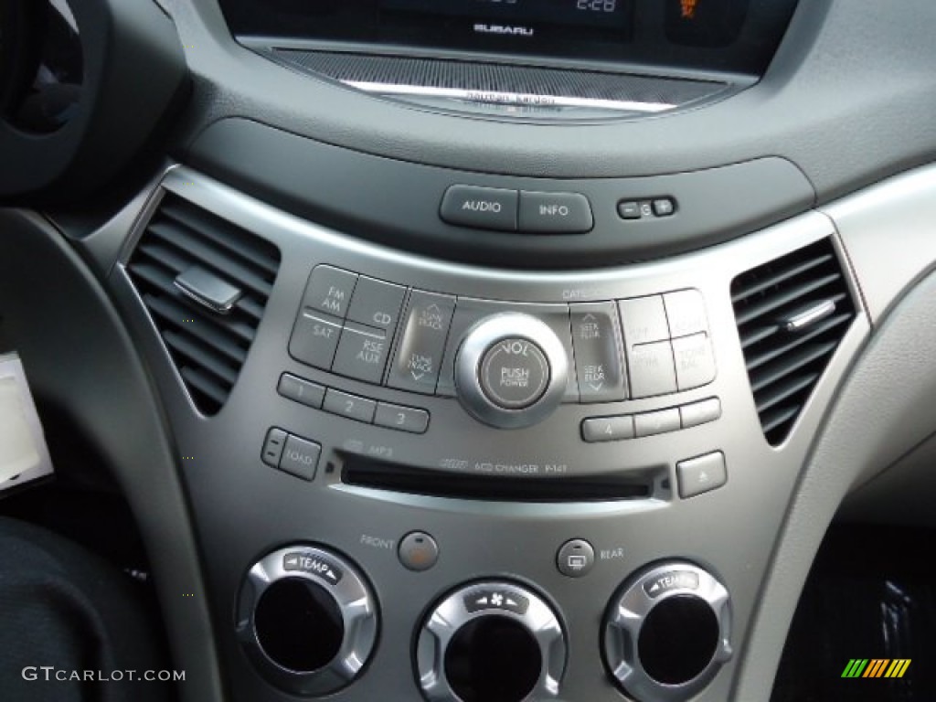 2012 Subaru Tribeca 3.6R Limited Controls Photo #58903266
