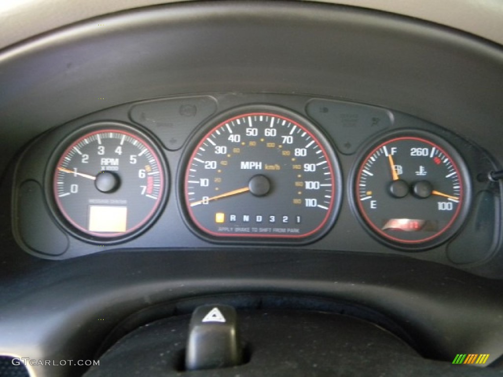 2002 Pontiac Montana Standard Montana Model Gauges Photo #58905202