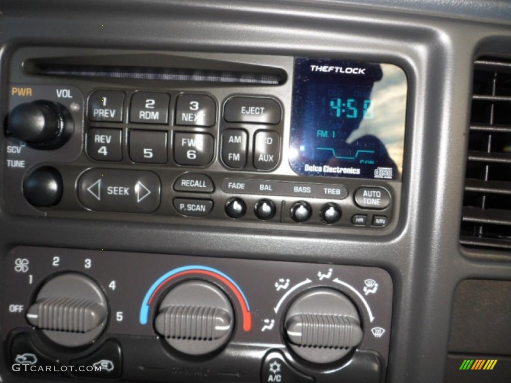 1999 GMC Sierra 1500 SLE Regular Cab 4x4 Audio System Photos