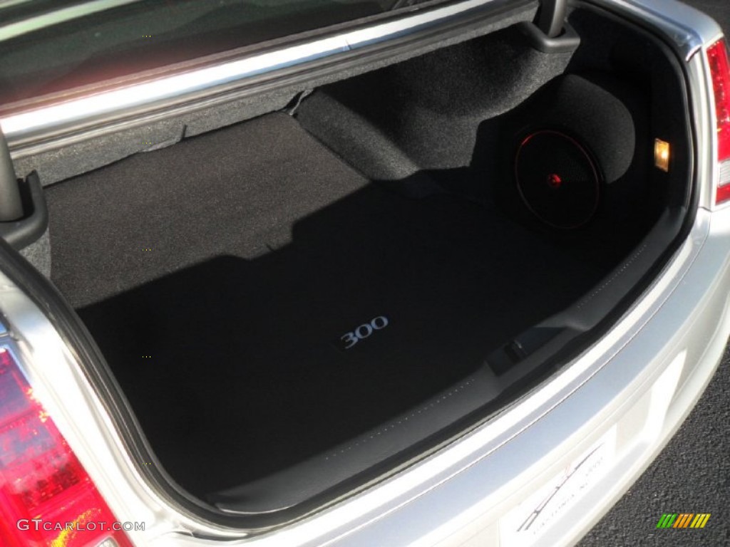 2012 Chrysler 300 S V6 Trunk Photo #58912676