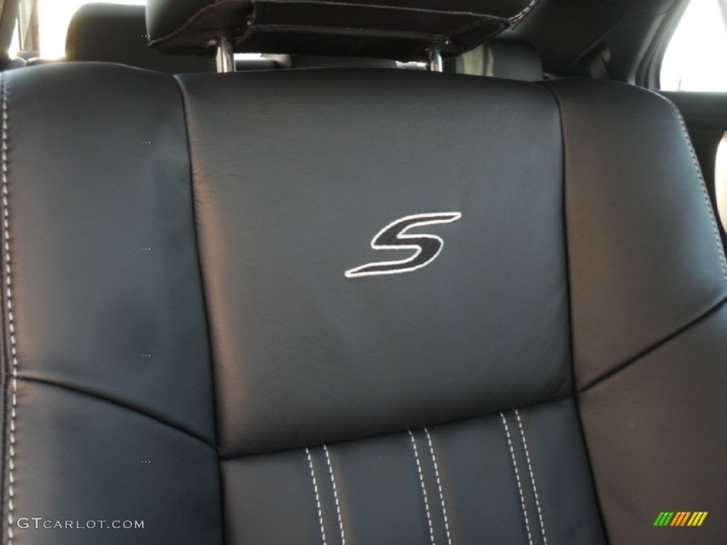 2012 Chrysler 300 S V6 Marks and Logos Photo #58912688