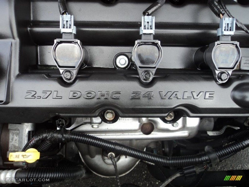 2008 Dodge Avenger SE Engine Photos