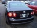 Black Uni - Jetta SE Sedan Photo No. 4