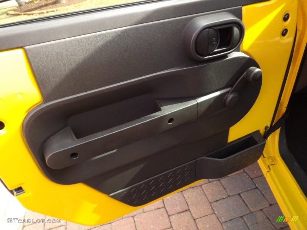 2009 Wrangler Unlimited X 4x4 - Detonator Yellow / Dark Slate Gray/Medium Slate Gray photo #12