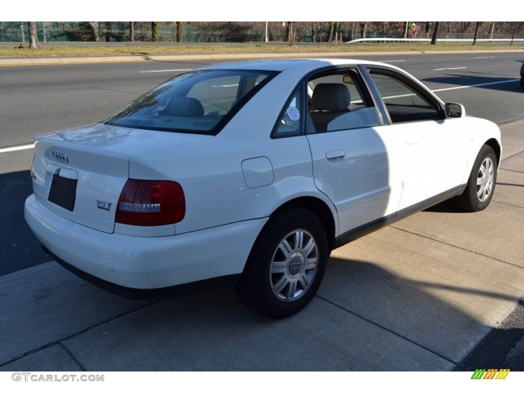 2001 A4 1.8T quattro Sedan - Casablanca White / Ecru/Onyx photo #5
