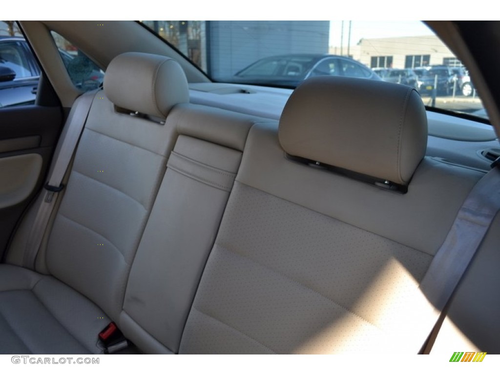 2001 A4 1.8T quattro Sedan - Casablanca White / Ecru/Onyx photo #15