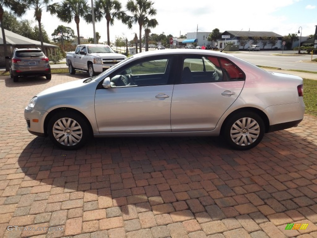 2010 Jetta S Sedan - Reflex Silver Metallic / Titan Black photo #4