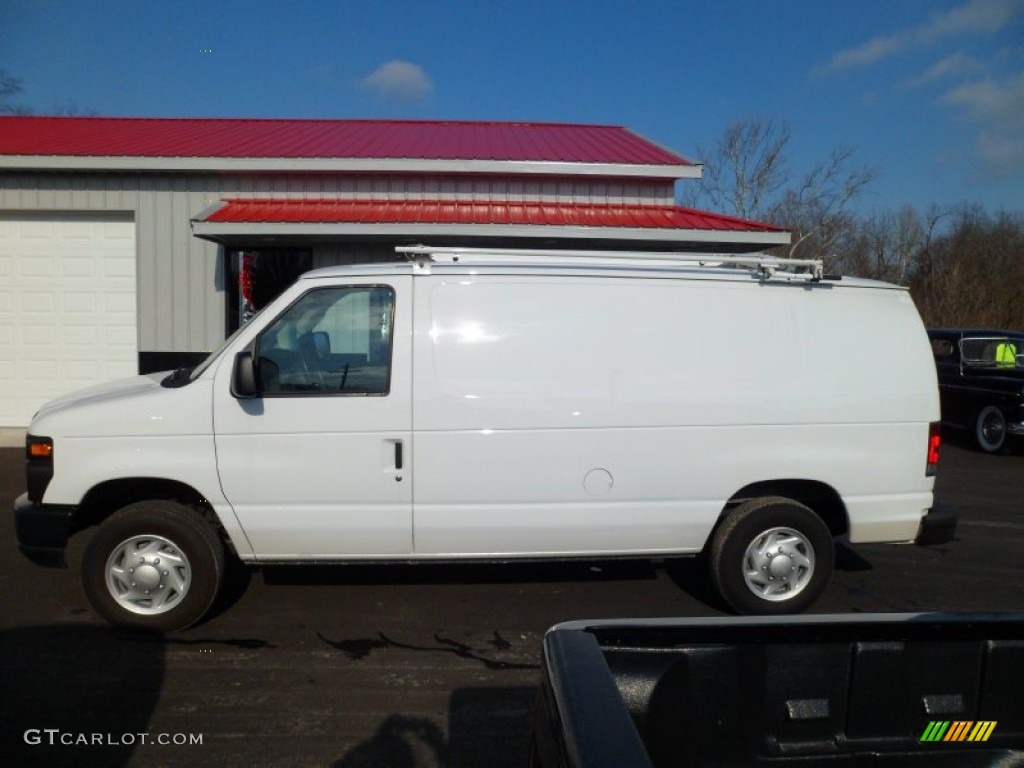 2008 E Series Van E150 Commercial - Oxford White / Medium Flint photo #1