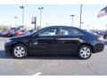 Black - Camry LE Photo No. 5