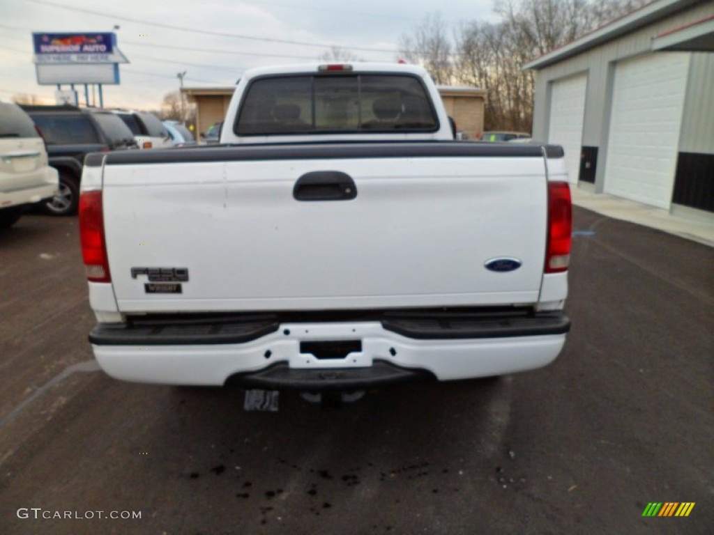 2003 F250 Super Duty FX4 SuperCab 4x4 - Oxford White / Black photo #3