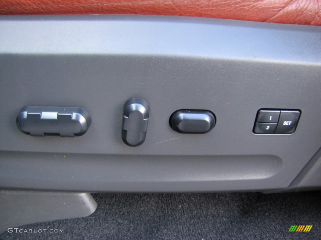 2008 Ford Expedition King Ranch 4x4 Controls Photo #58922924