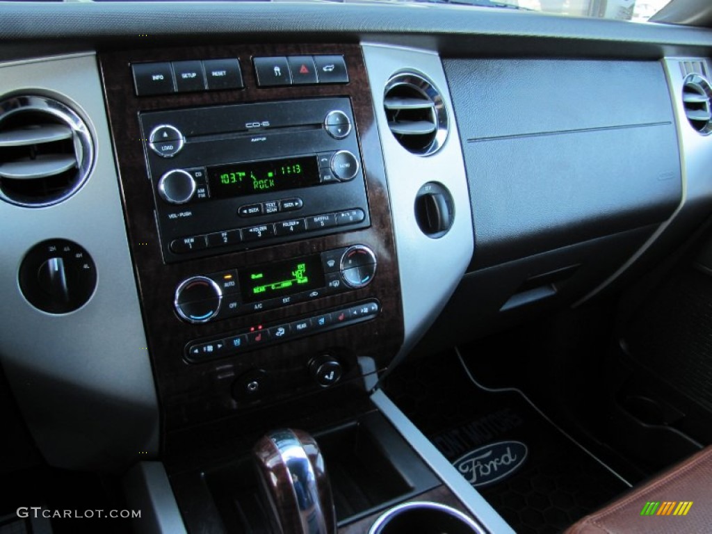 2008 Ford Expedition King Ranch 4x4 Controls Photo #58922957