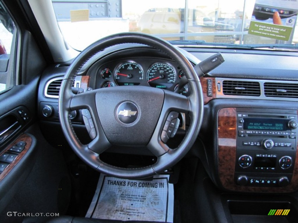 2007 Chevrolet Avalanche LTZ 4WD Ebony Dashboard Photo #58923298