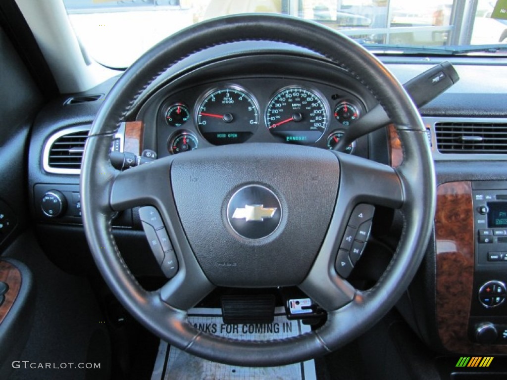 2007 Chevrolet Avalanche LTZ 4WD Steering Wheel Photos