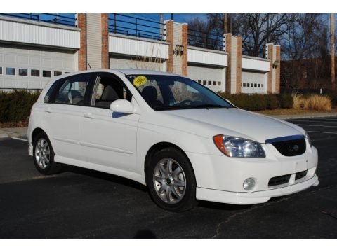 2005 Kia Spectra 5 Wagon Data, Info and Specs