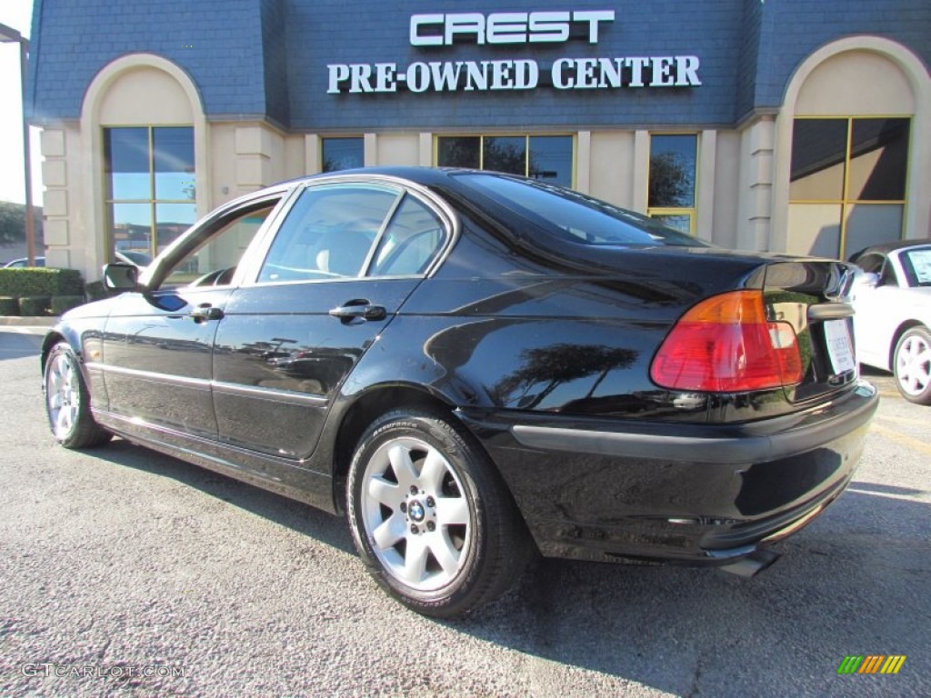 2001 3 Series 325i Sedan - Jet Black / Sand photo #2