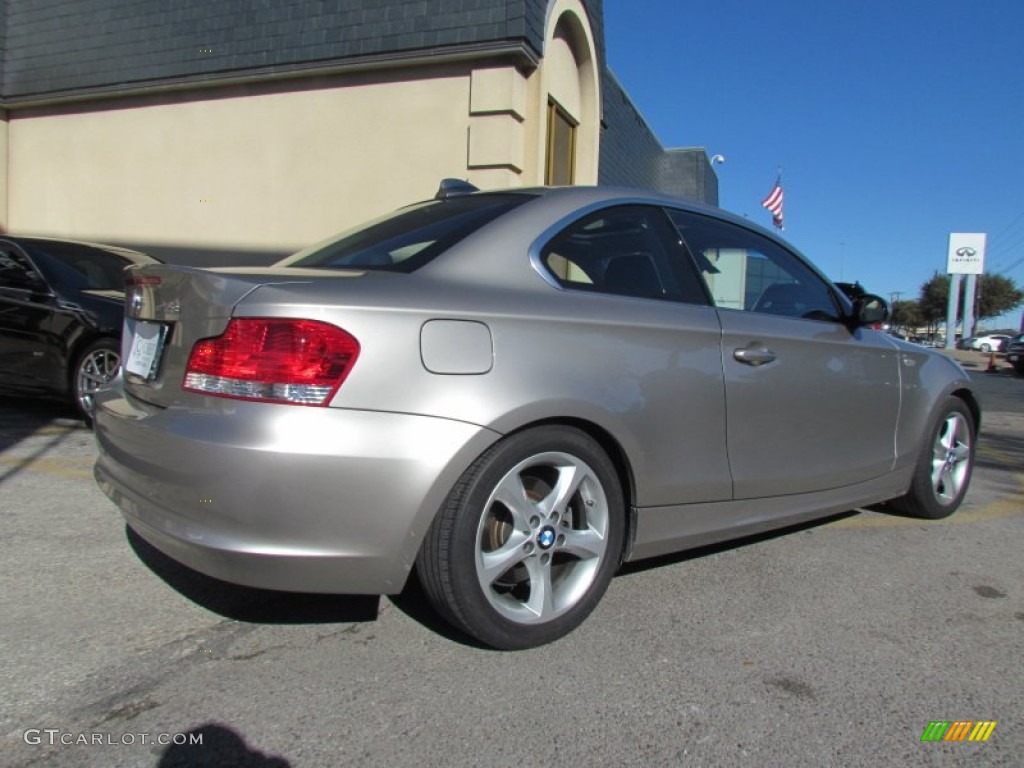 2009 1 Series 128i Coupe - Cashmere Silver Metallic / Black photo #4