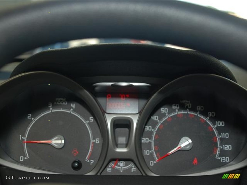 2012 Ford Fiesta SE Hatchback Gauges Photo #58933107