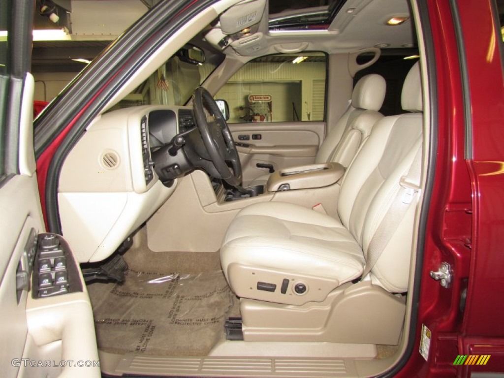 2004 Tahoe LT - Sport Red Metallic / Tan/Neutral photo #8