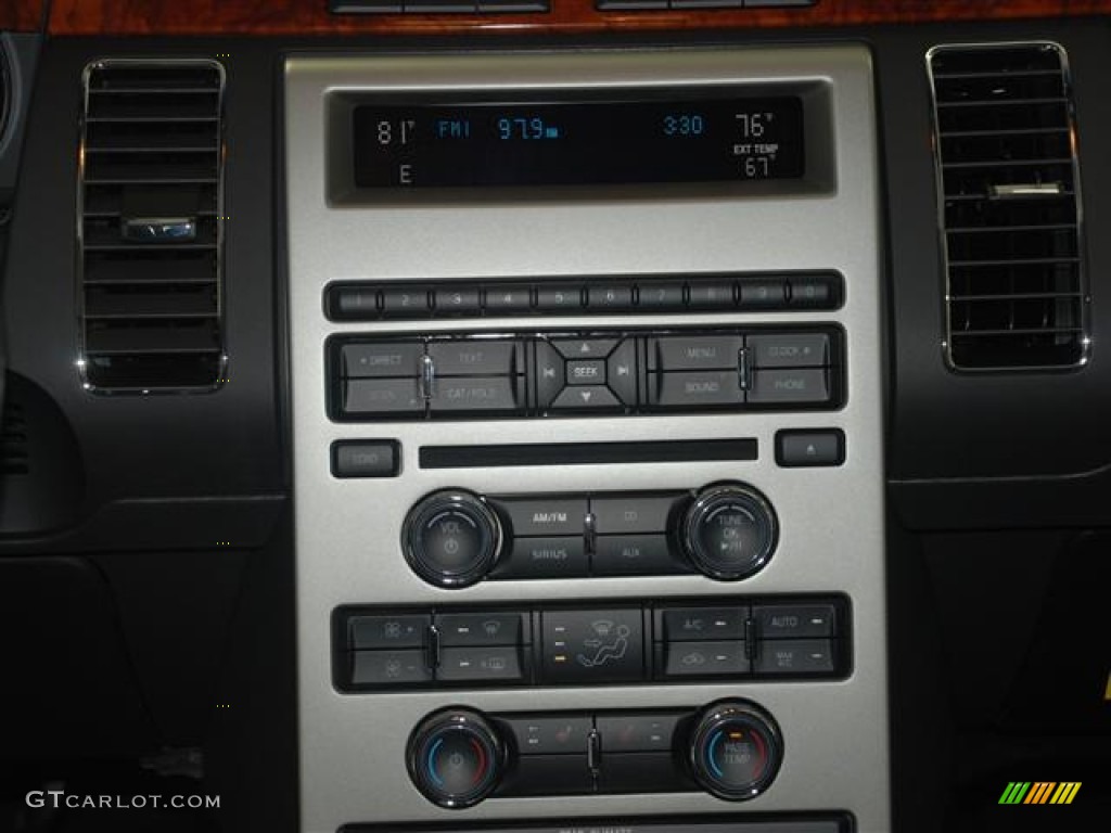 2012 Ford Flex Limited Controls Photo #58933644