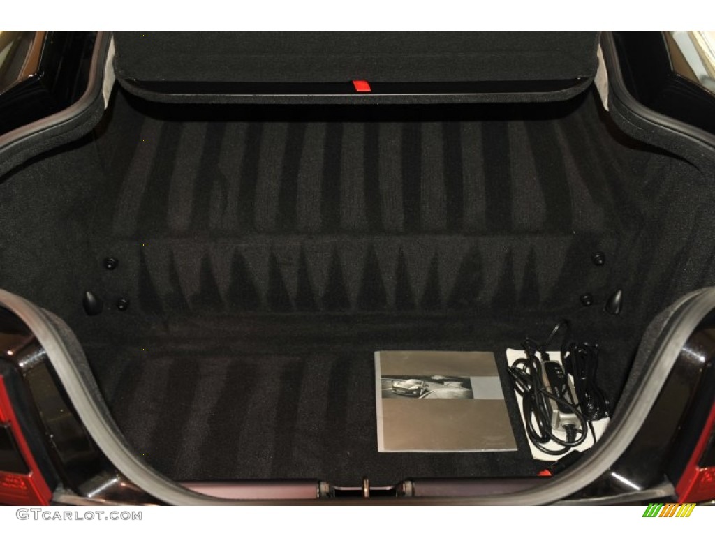 2007 Aston Martin V8 Vantage Coupe Trunk Photo #58935333