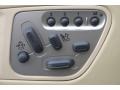 Ivory/Charcoal Controls Photo for 2009 Jaguar XK #58935936