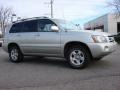 Millenium Silver Metallic - Highlander V6 4WD Photo No. 2
