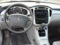 Millenium Silver Metallic - Highlander V6 4WD Photo No. 12