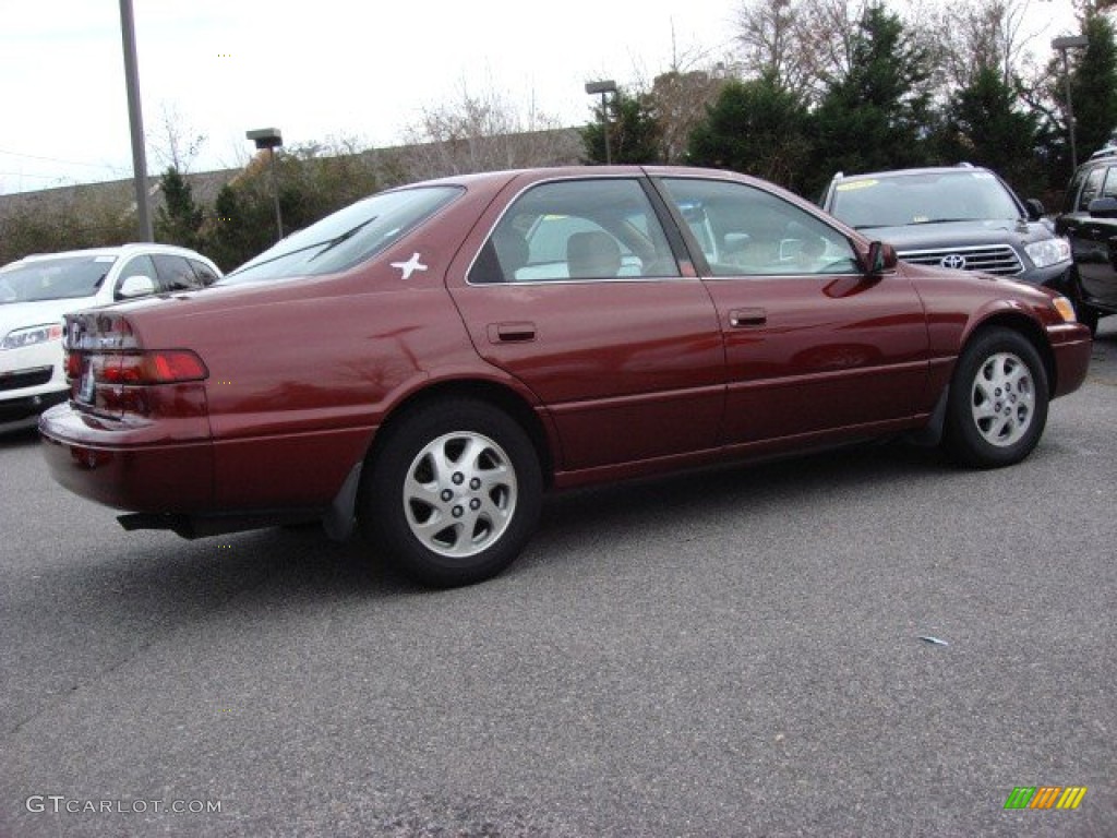1999 Camry XLE V6 - Vintage Red Pearl / Oak photo #3