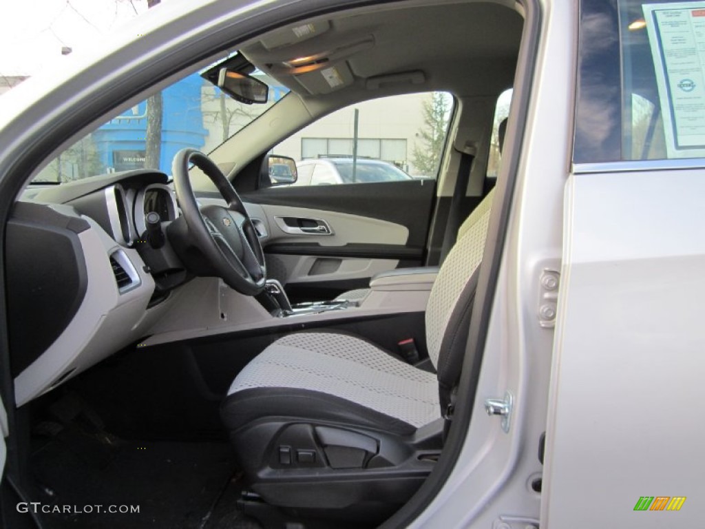 2010 Equinox LS AWD - Silver Ice Metallic / Jet Black/Light Titanium photo #13