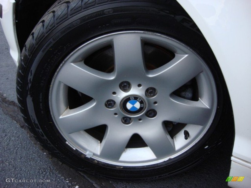 2004 3 Series 325i Sedan - Alpine White / Black photo #20