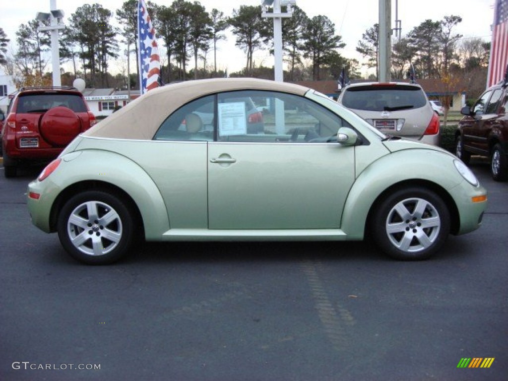 Gecko Green Metallic 2007 Volkswagen New Beetle 2.5 Convertible Exterior Photo #58941483