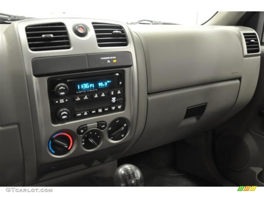 2008 Colorado LS Regular Cab - Victory Red / Medium Pewter photo #15