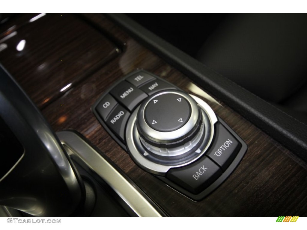 2012 BMW 7 Series 740i Sedan Controls Photo #58943958