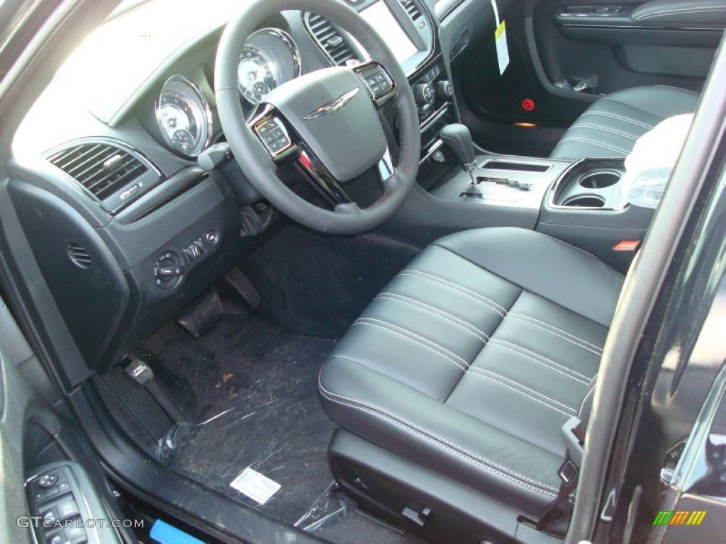 Black Interior 2012 Chrysler 300 S V8 AWD Photo #58944114