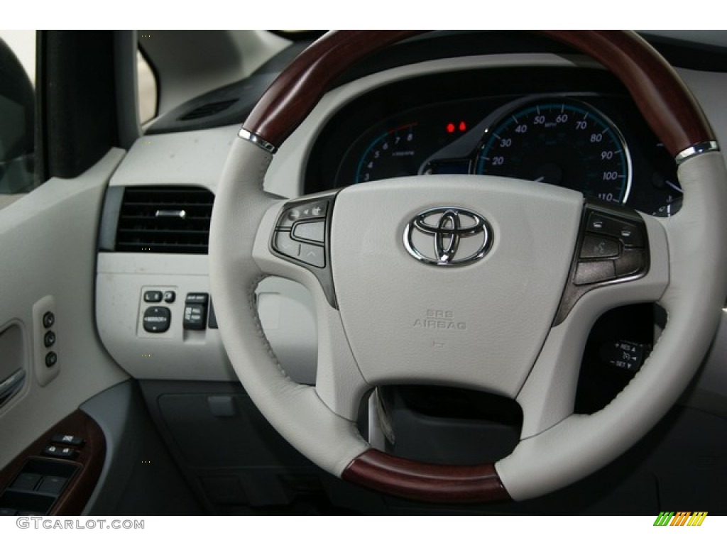 2012 Sienna Limited AWD - Black / Light Gray photo #15