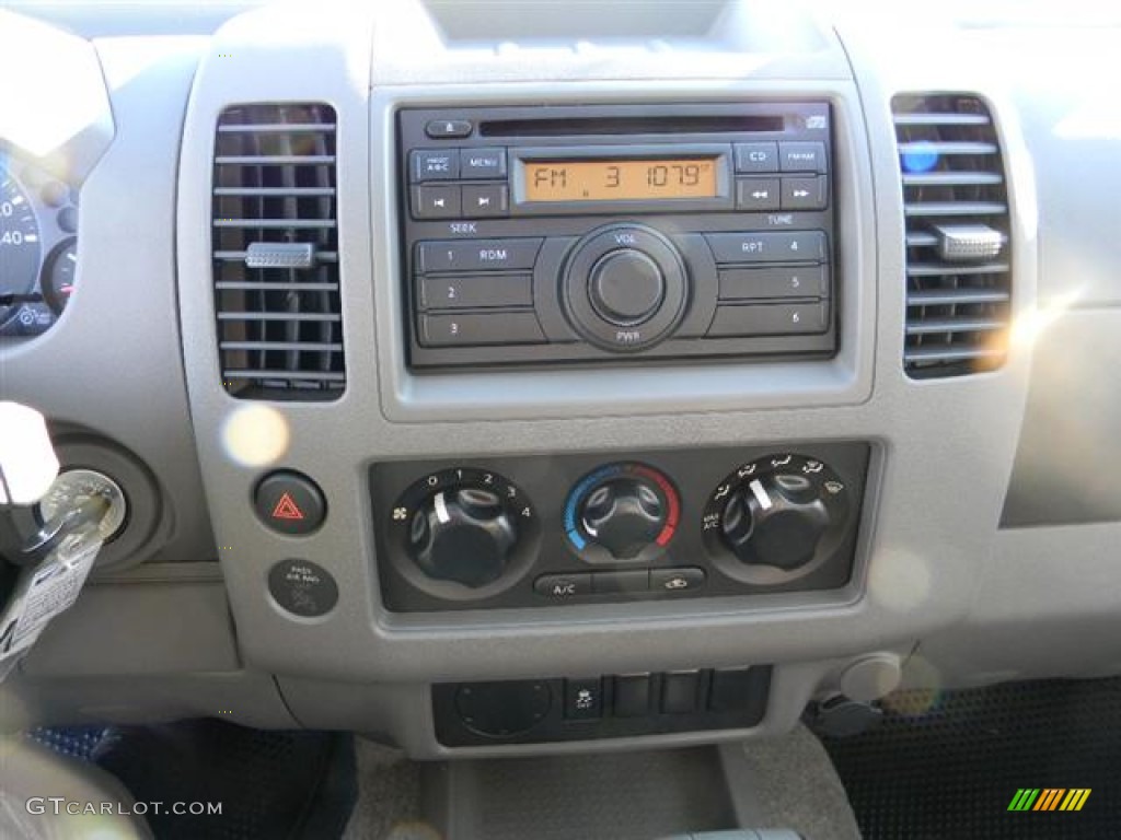 2012 Nissan Frontier S King Cab Controls Photo #58950633