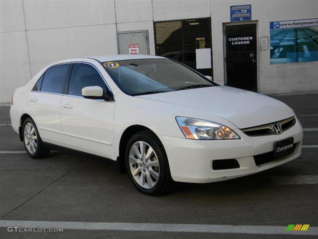 2007 Accord SE V6 Sedan - Taffeta White / Ivory photo #3