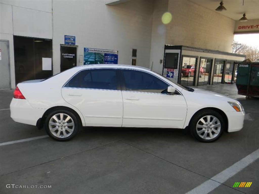 2007 Accord SE V6 Sedan - Taffeta White / Ivory photo #4
