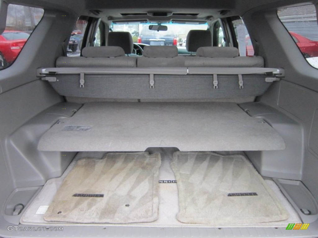 2004 4Runner SR5 4x4 - Natural White / Stone photo #16