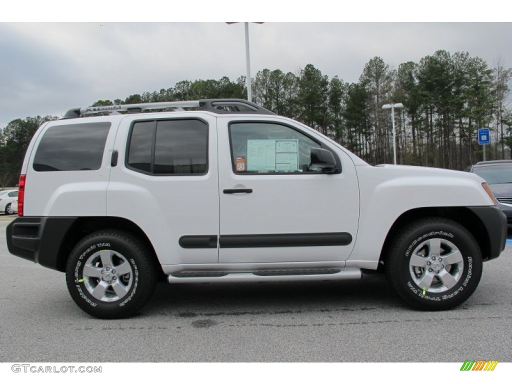 White nissan xterra #5