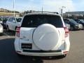 Super White - RAV4 I4 4WD Photo No. 5