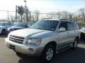 Millenium Silver Metallic - Highlander 4WD Photo No. 3
