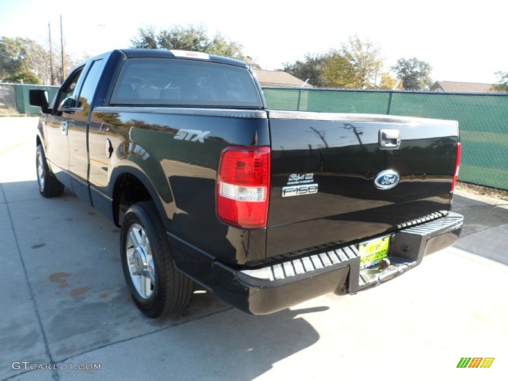 2004 F150 STX SuperCab - Black / Medium/Dark Flint photo #5