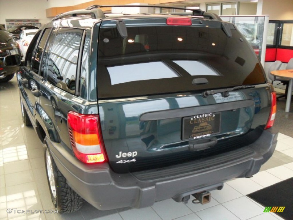 2004 Grand Cherokee Laredo 4x4 - Deep Beryl Green Pearl / Dark Slate Gray photo #5