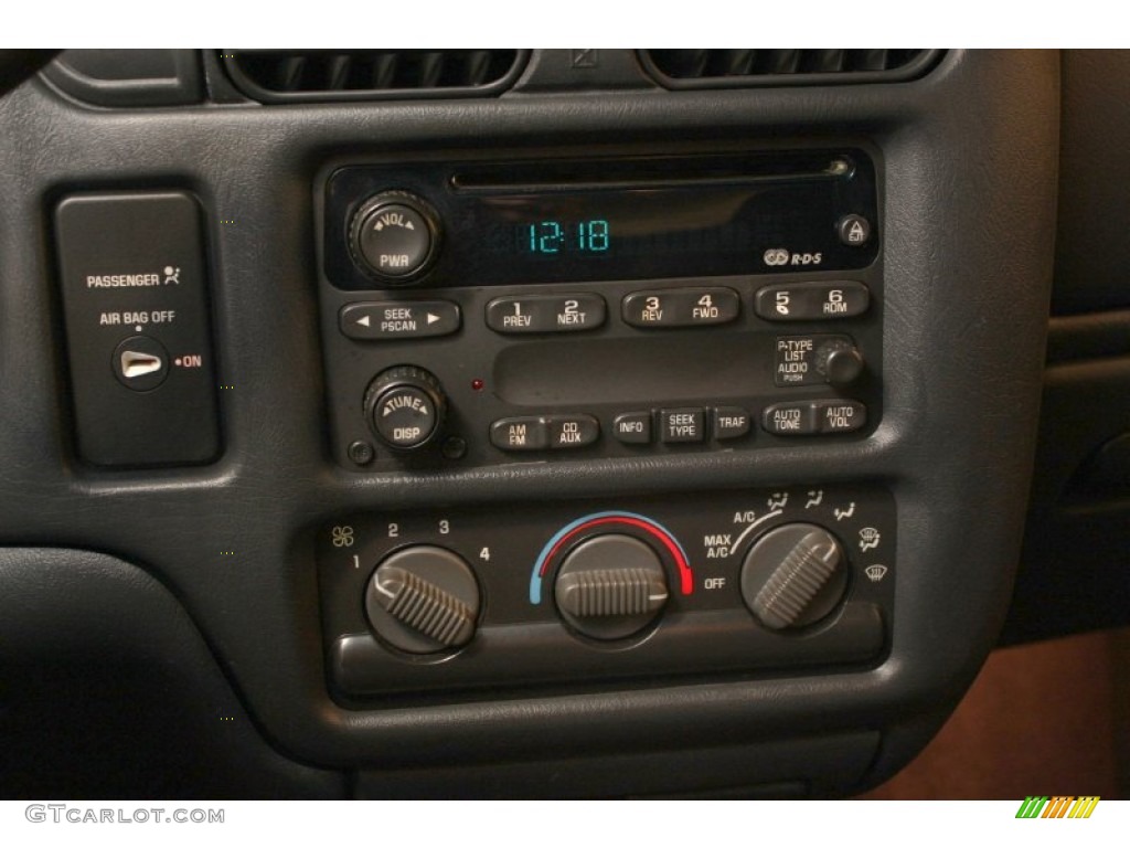 2003 Chevrolet S10 Extended Cab Audio System Photo #58966272